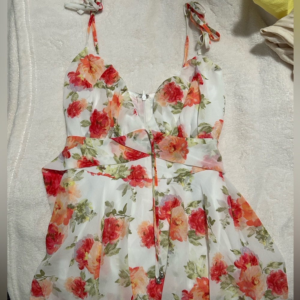 NWOT White & Coral Floral Romper